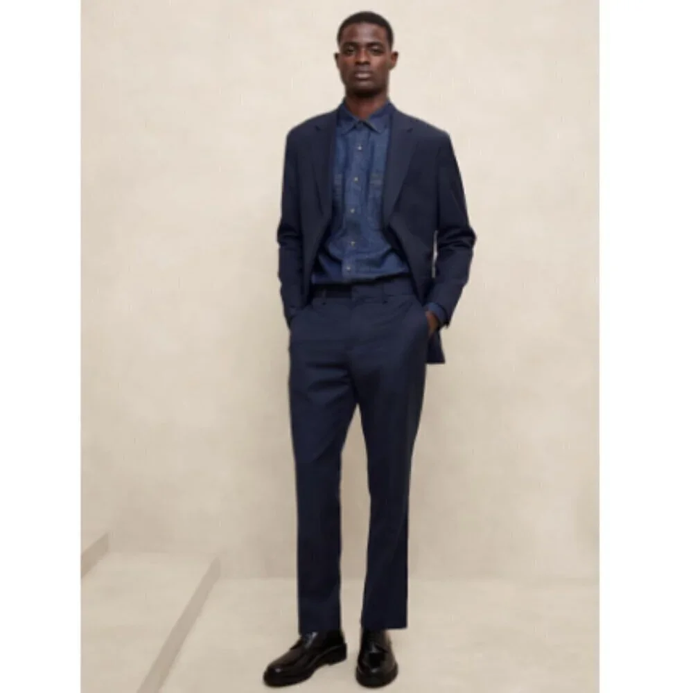 Banana Republic Tailored Fit Wool Blend Navy Blue Suit Size 32W Pants NWT $200
